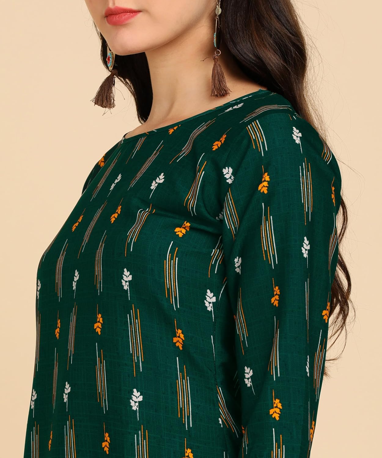 Bollyclues Women's Printed Crepe Straight Printed Kurti