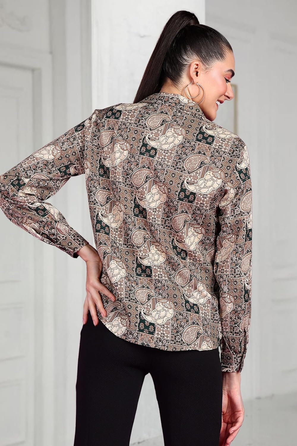 POPWINGS Printed Full-Sleeves Regular-Fit Polyester