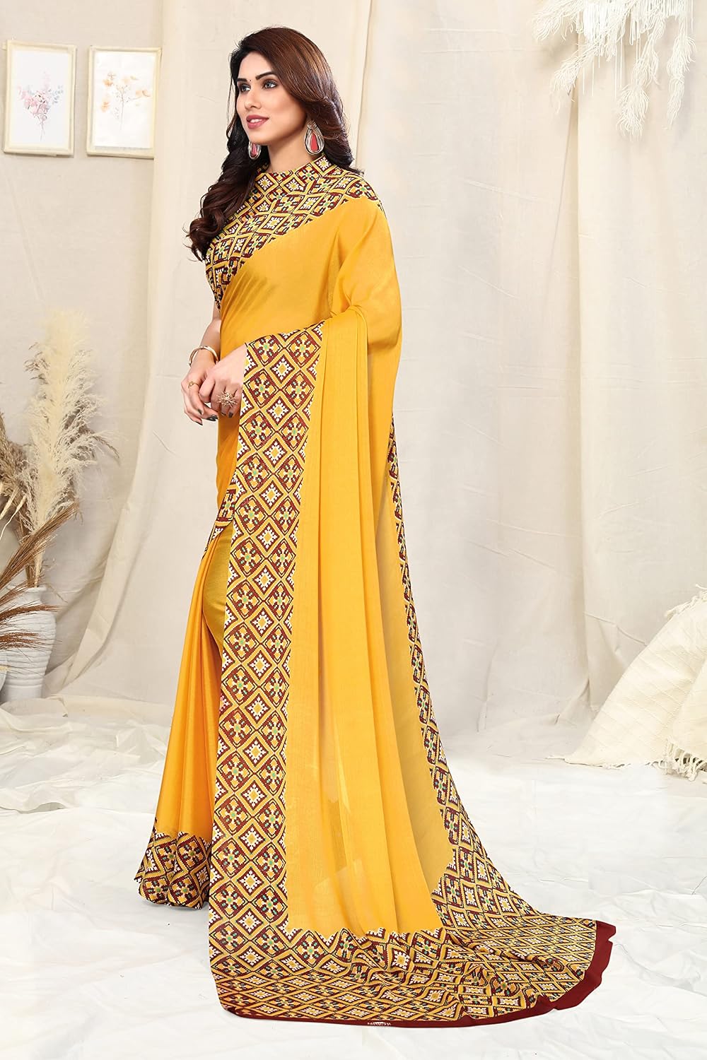 Printed Women's Saree with Blouse Piece