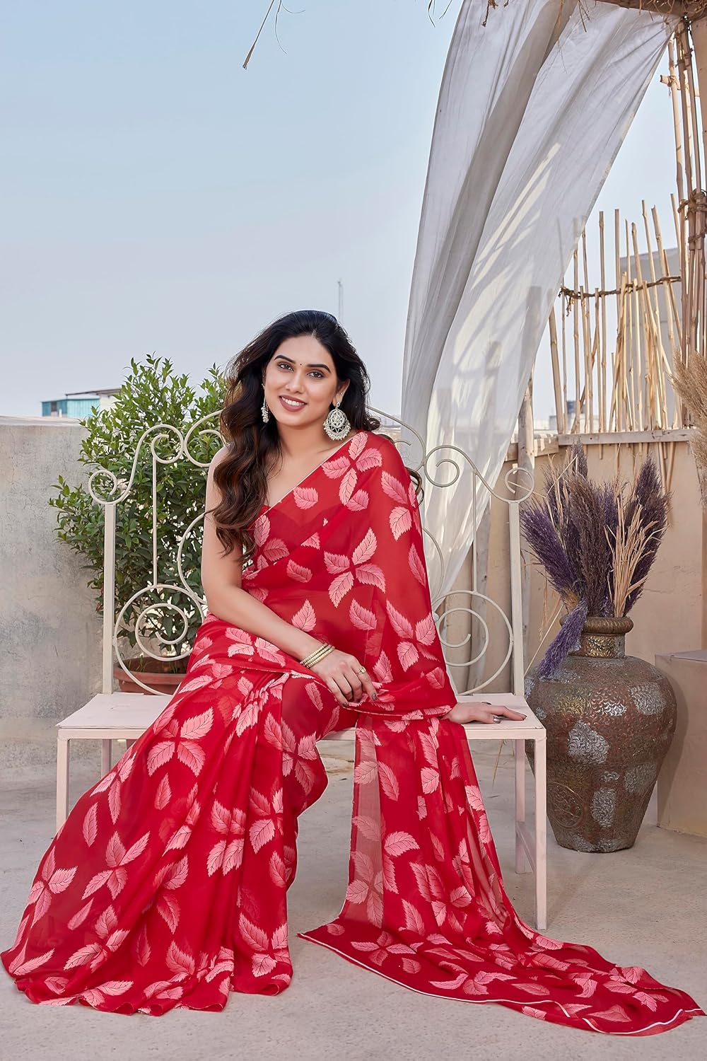 FASHION Floral Printed Saree with Blouse Piece
