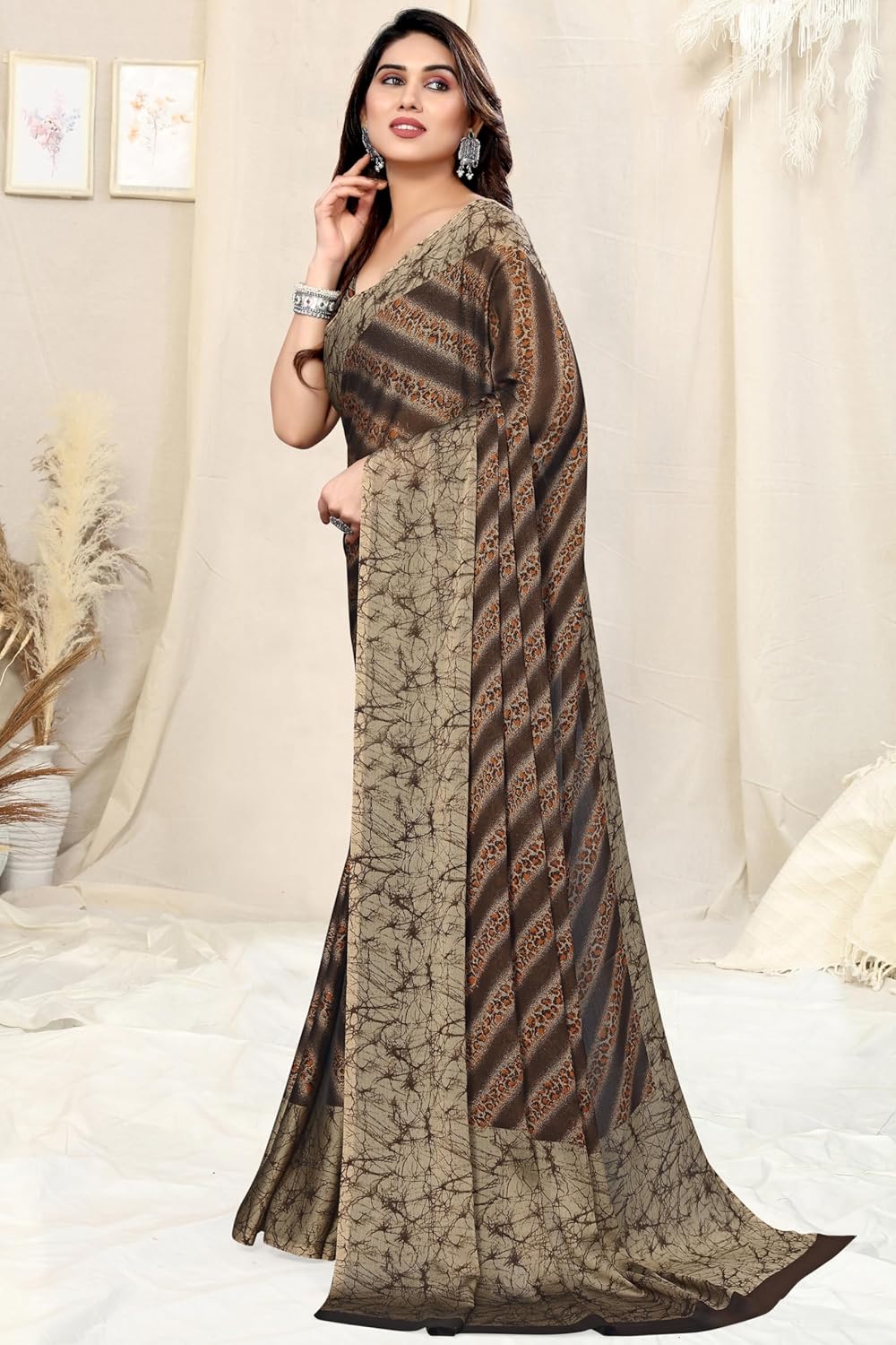 MIRCHI FASHION Women's Saree with Blouse Piece