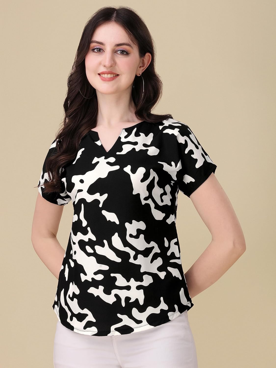 Sheetal Associates Women's Casual Regular Sleeves Printed Top,Multicolor