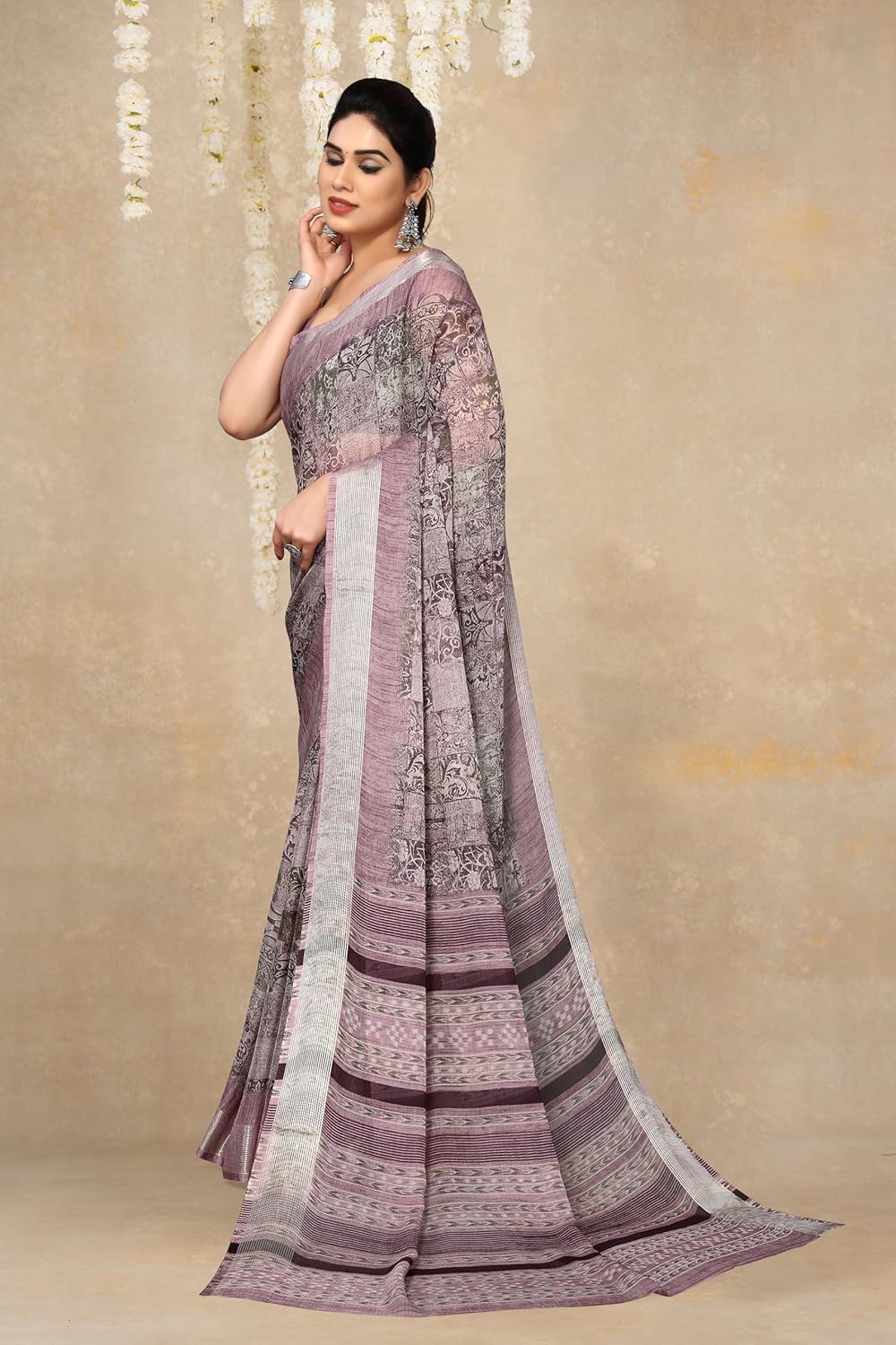MIRCHI FASHION Women's Saree with Blouse Piece