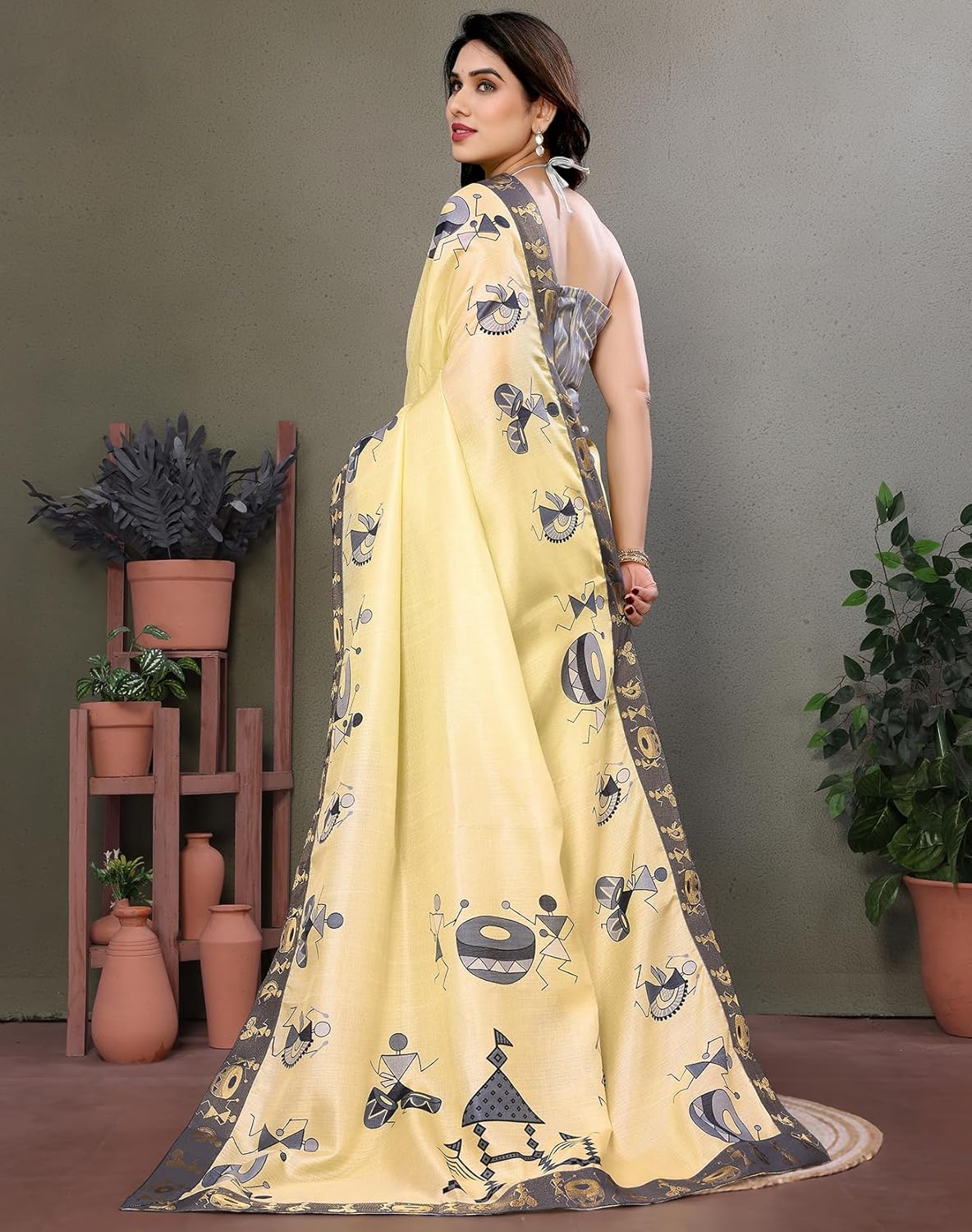 Yashika Women's Printed Kalamkari Art Silk Saree