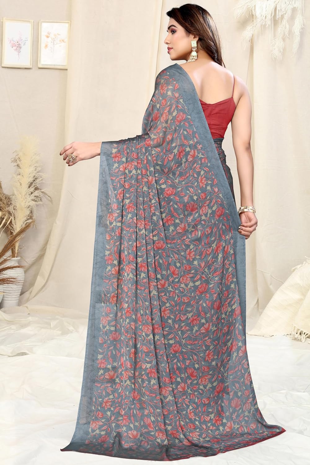 Women's Chiffon Floral Printed Saree with Blouse Piece