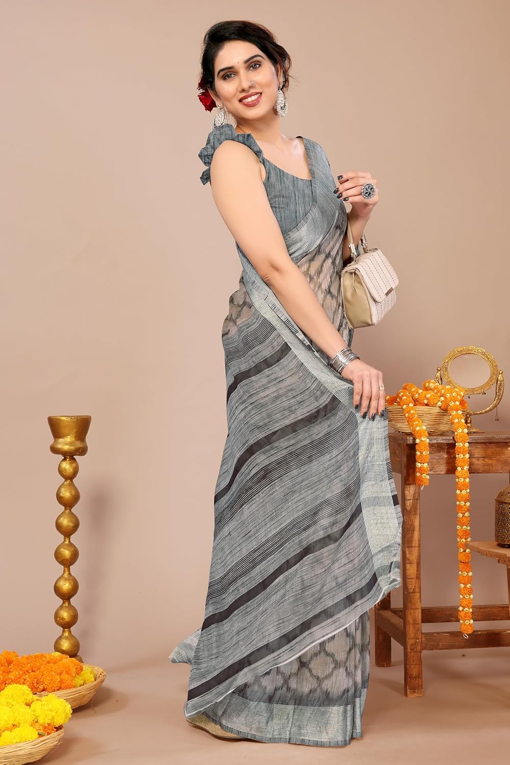 MIRCHI FASHION Women's Saree with Blouse Piece