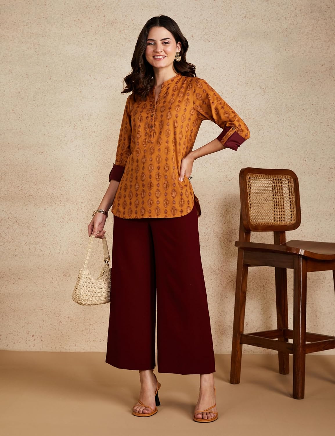 Myx Women's Cotton Printed Straight-fit Short Kurti