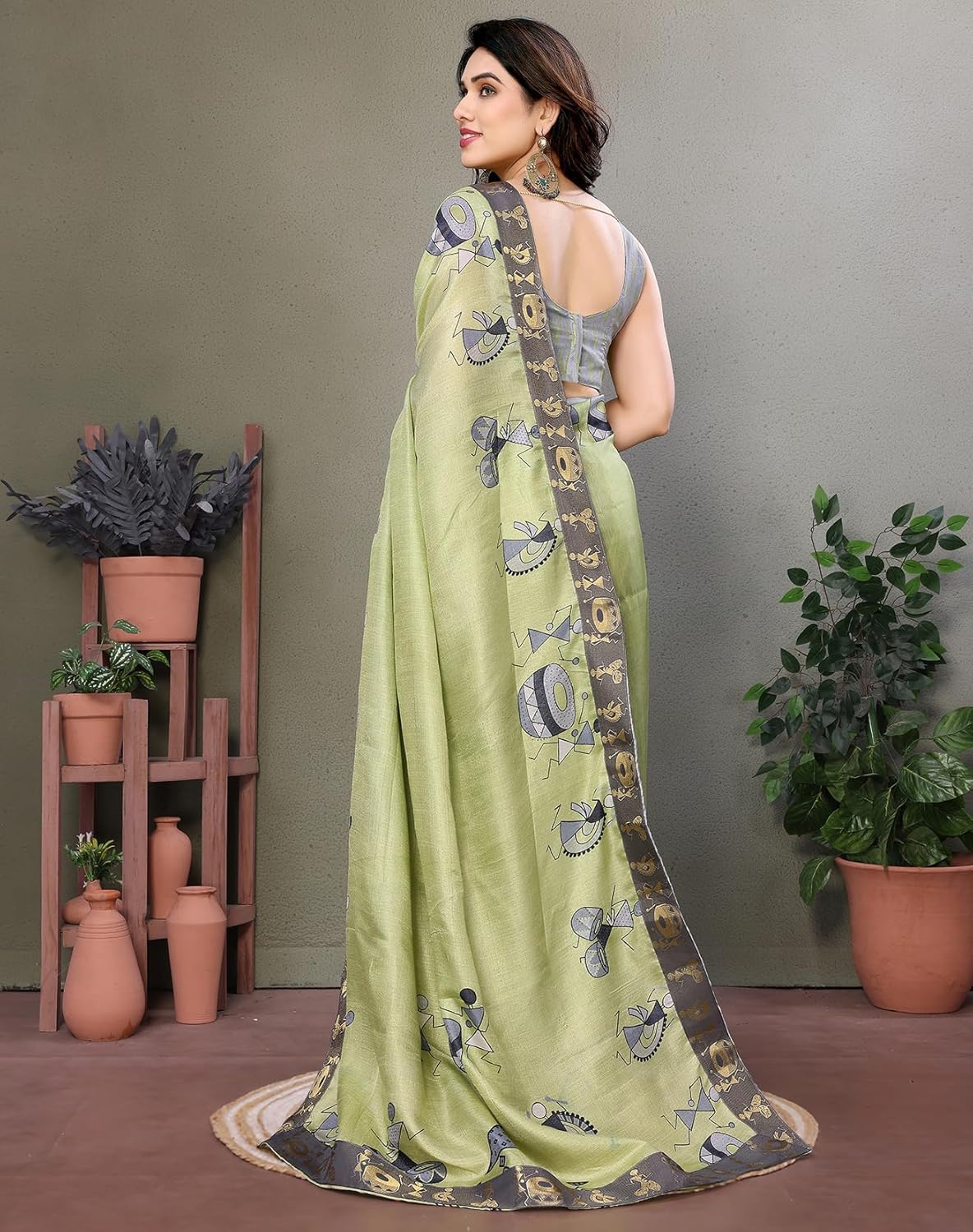Yashika Women's Printed Kalamkari Art Silk Saree