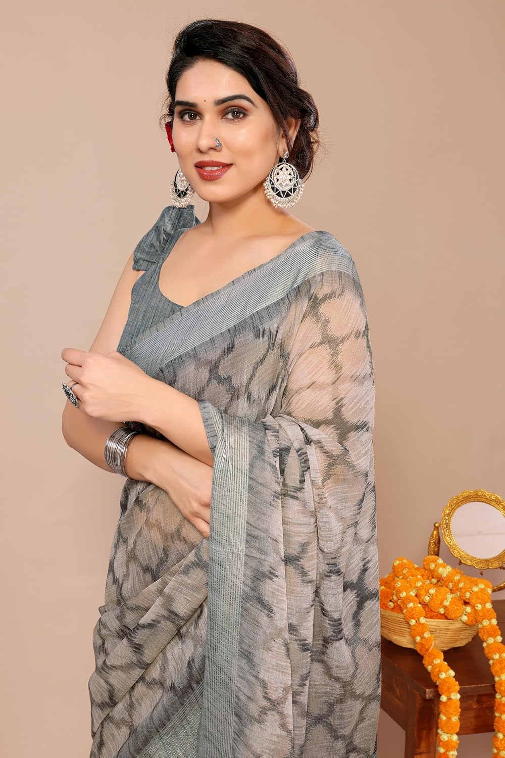 MIRCHI FASHION Women's Saree with Blouse Piece