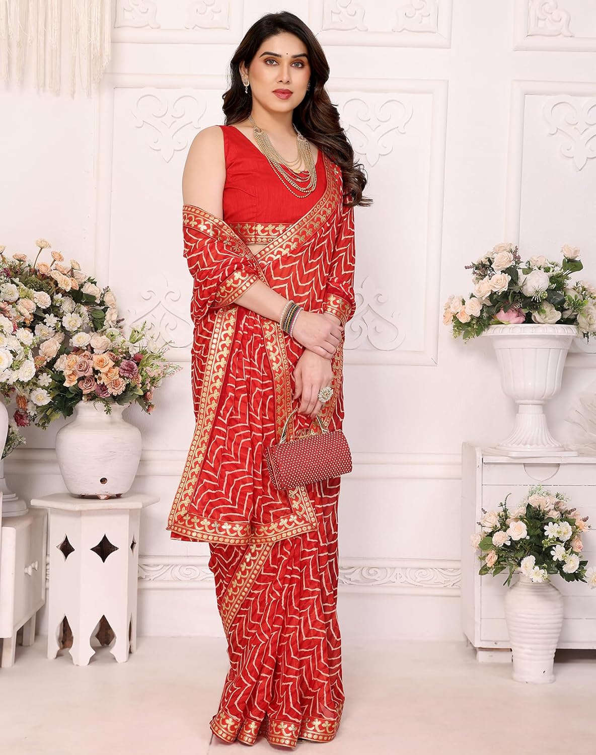 Yashika Women's Printed Georgette Printed Saree