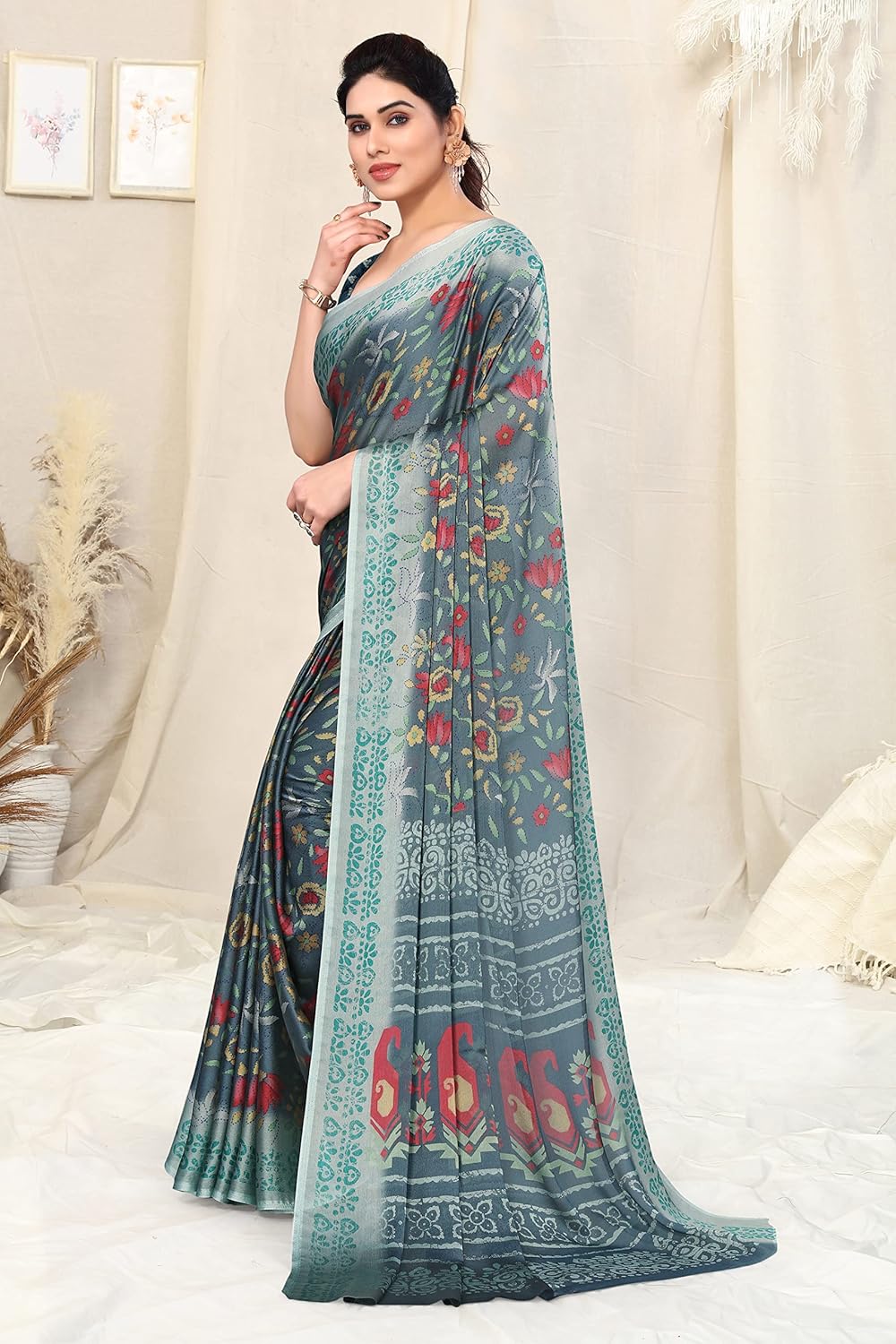 Women's Stylish Chiffon Print Saree with Blouse Piece