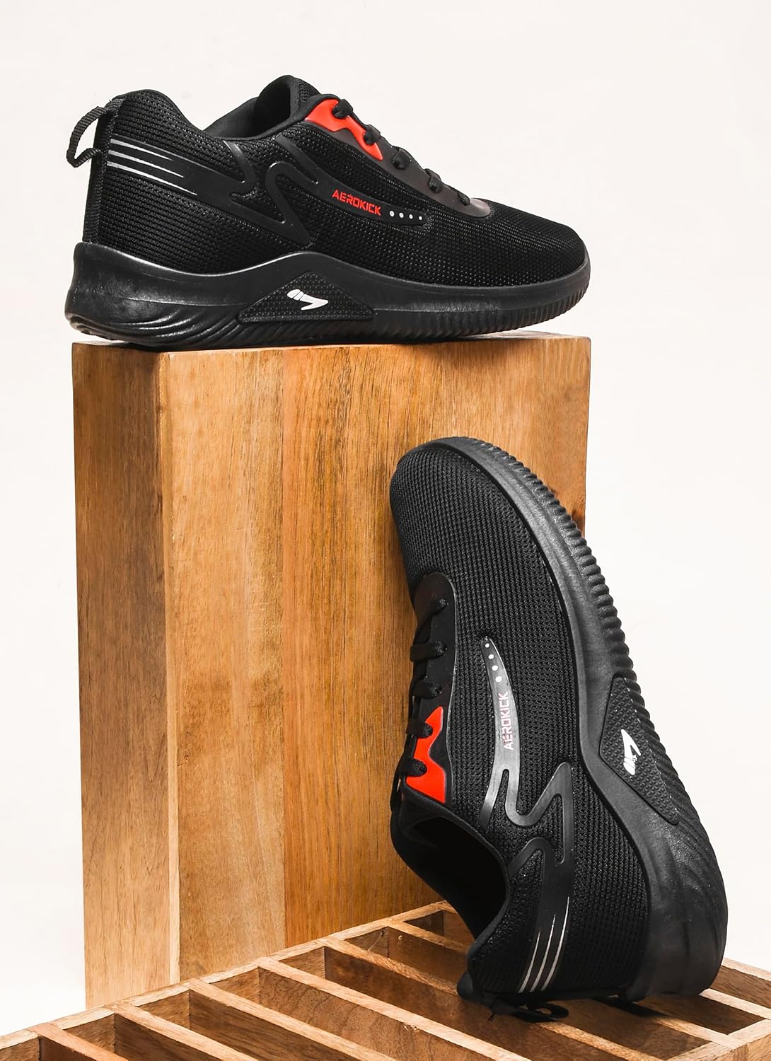 AEROKICK Men Running Shoes, Comfortable Lace-Up - alphahostel.in