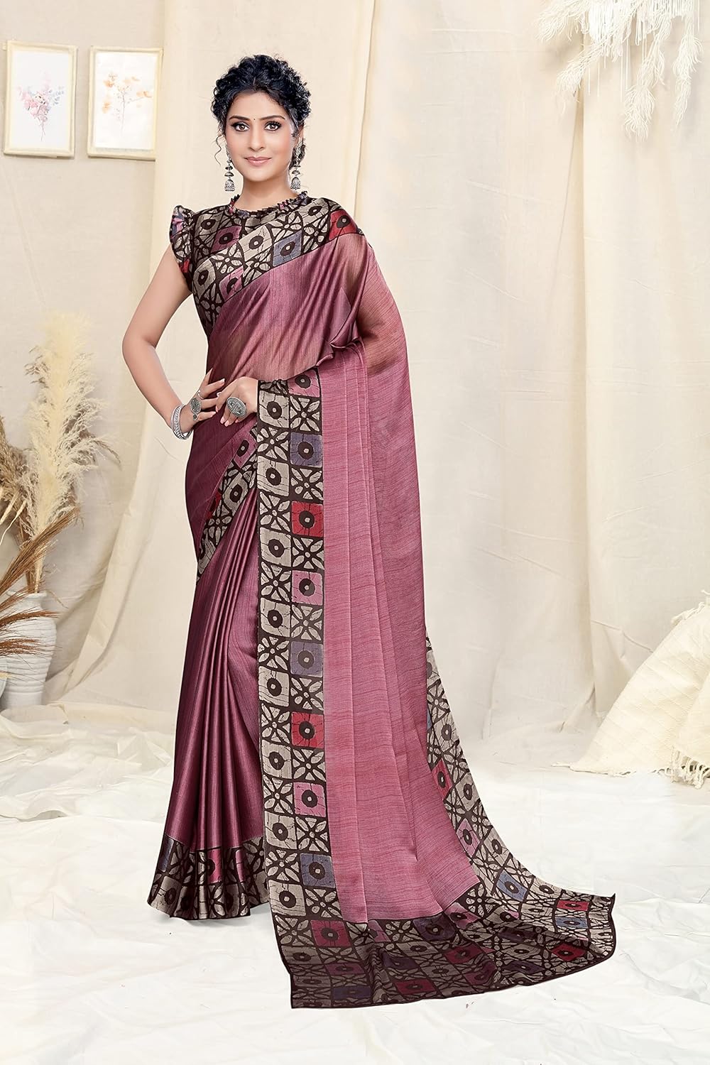 Printed Women's Saree with Blouse Piece