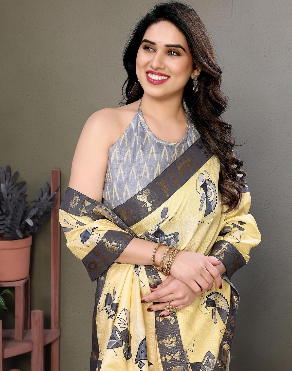 Yashika Women's Printed Kalamkari Art Silk Saree