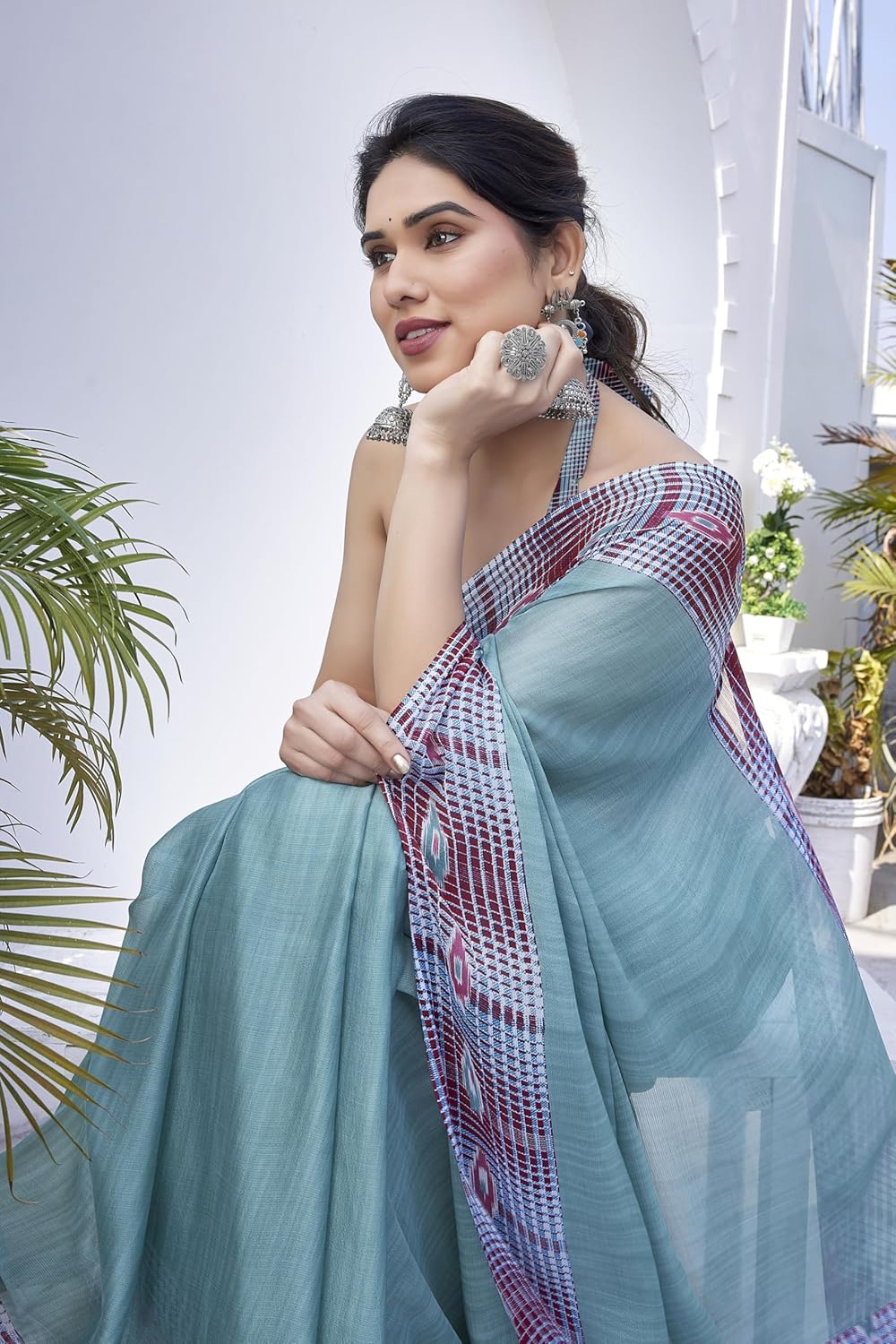 Women's Chiffon Printed Saree with BlousePiece