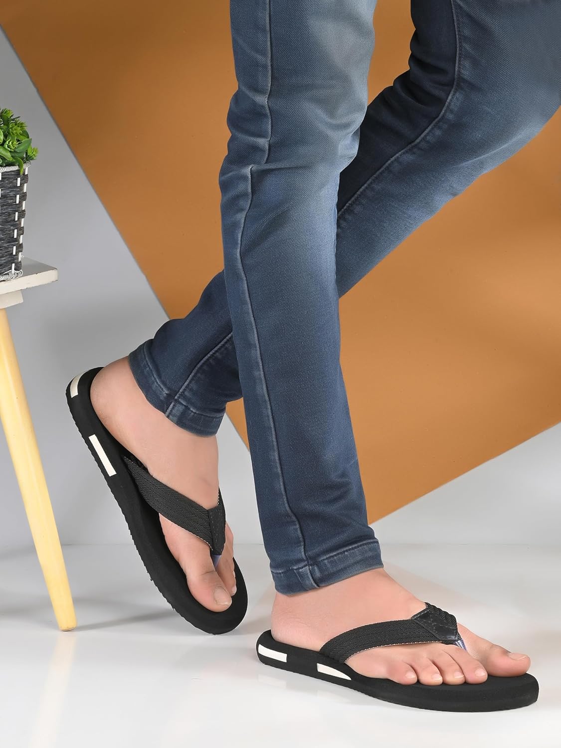 FOOTLOOSE Synthetic Comfortable Men's Flip Flop - alphahostel.in
