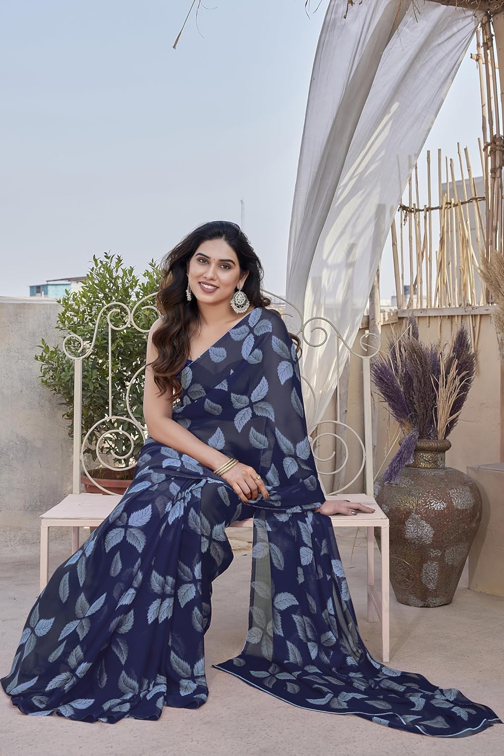 FASHION Floral Printed Saree with Blouse Piece