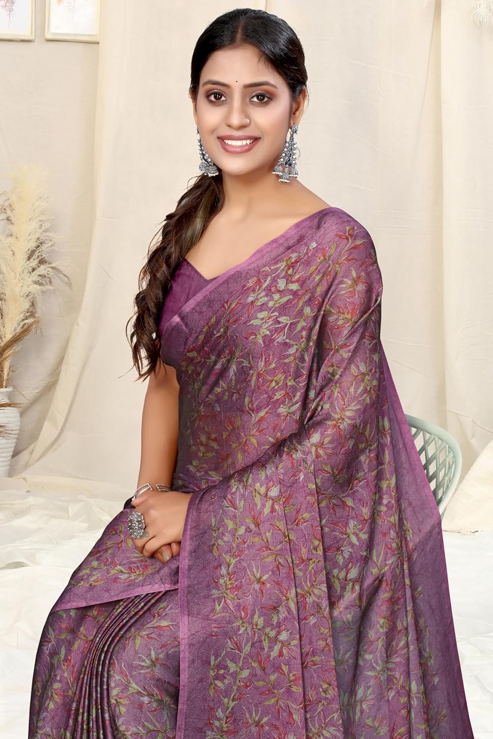 Women's Chiffon Floral Printed Saree with Blouse Piece