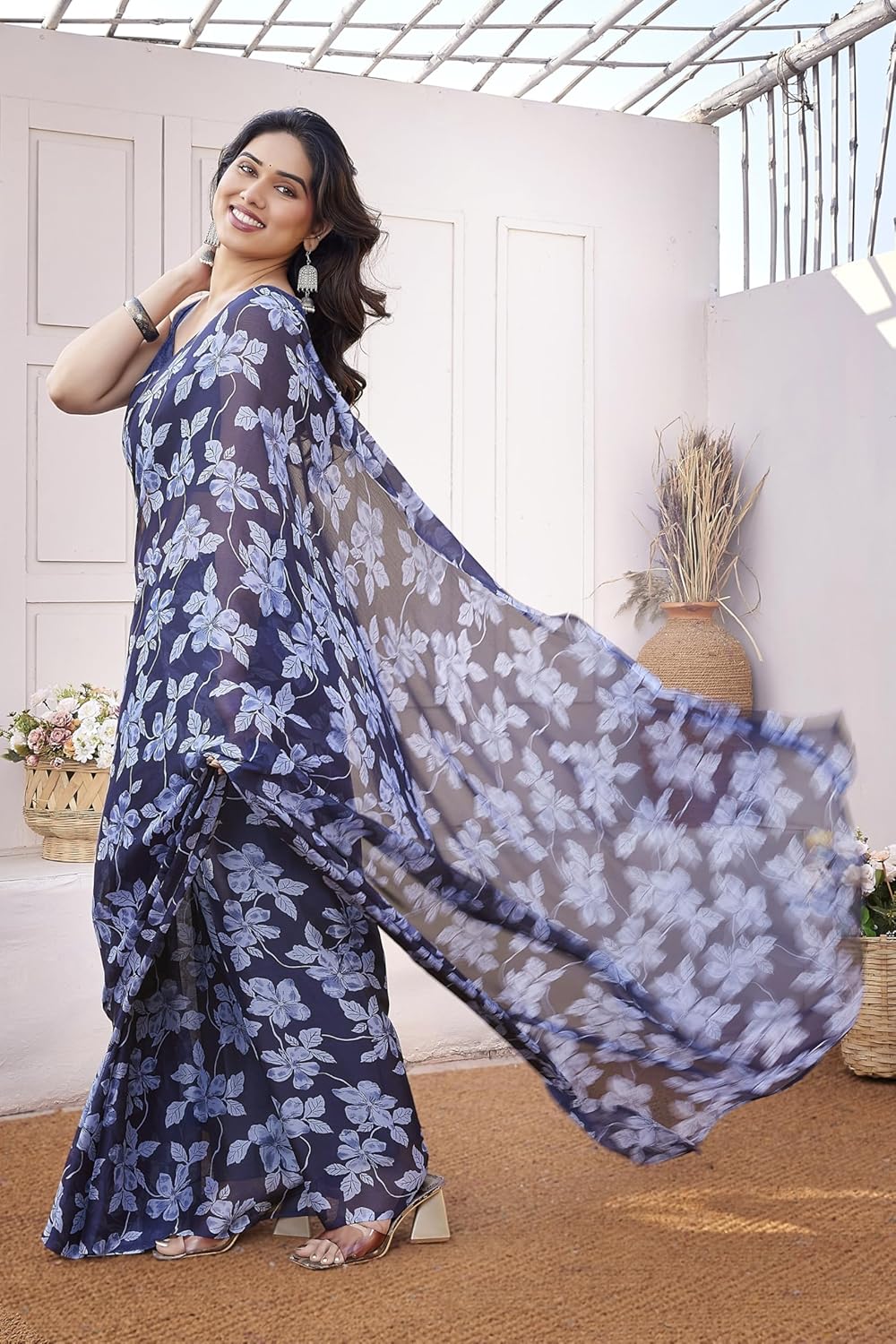 FASHION Floral Printed Saree with Blouse Piece