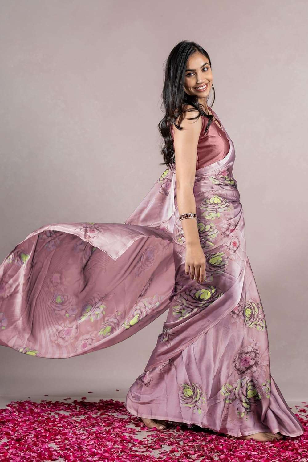 Women's Stylish Saree with Blouse Piece