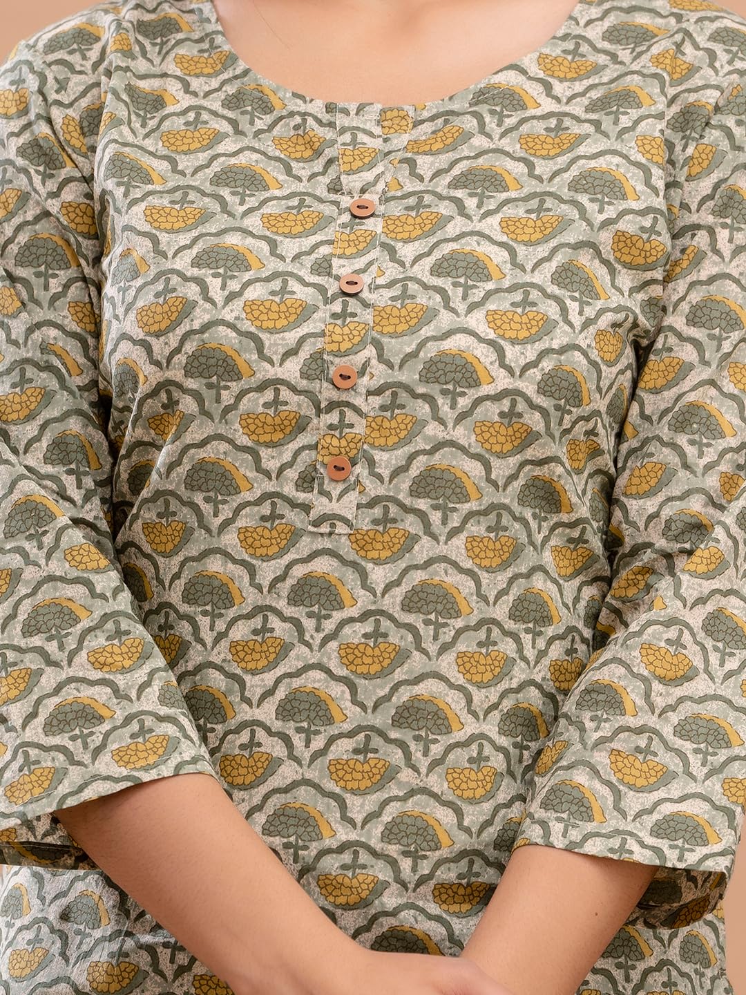 feranoid Women Cotton Printed Straight Short Kurti