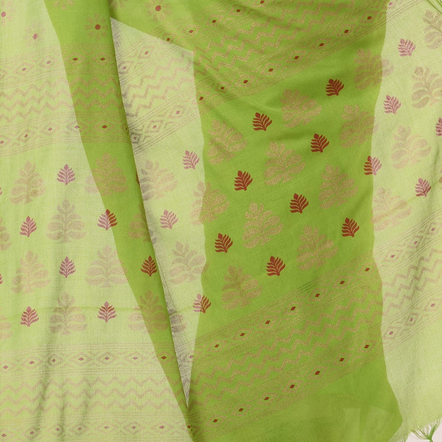 Women`sl Tant Work Design Soft Saree With Blouse Piece