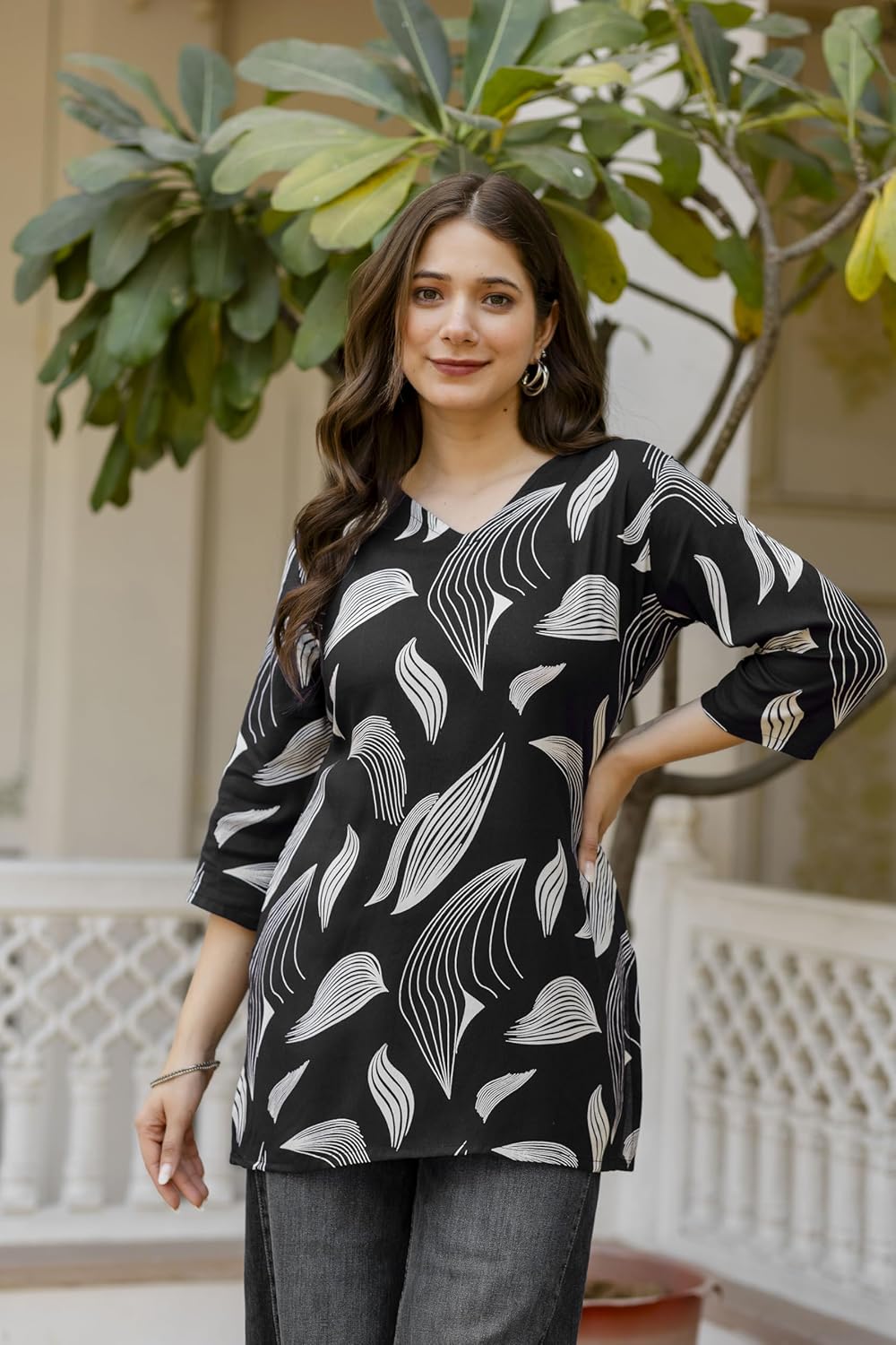 PURSHOTTAM WALA Women Floral Printed Rayon