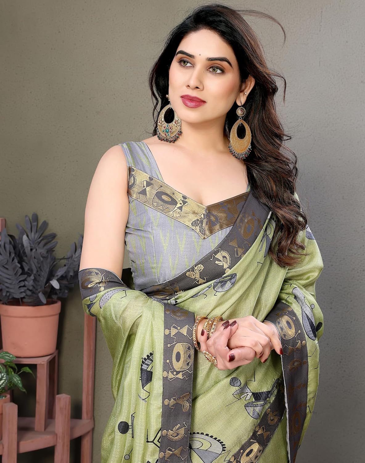 Yashika Women's Printed Kalamkari Art Silk Saree