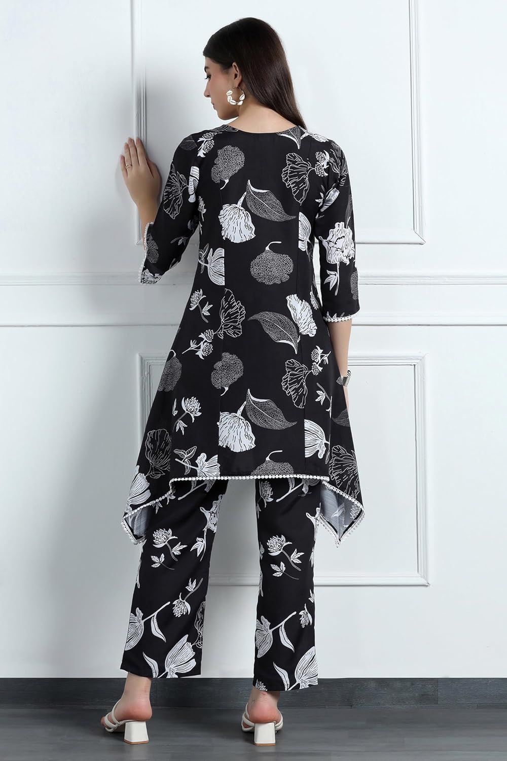 Fashion Dream Cotton Blend Women's Printed Kurta