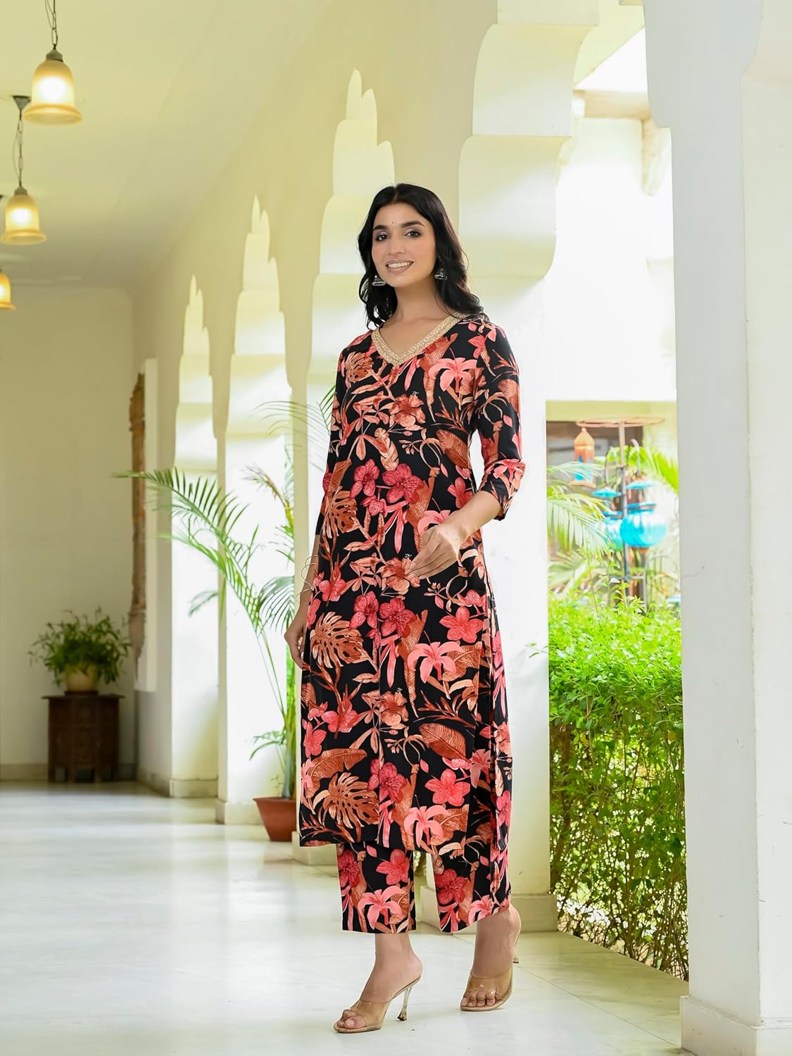 ANNI DESIGNER Women's Rayon Blend Kurta with Palazzo