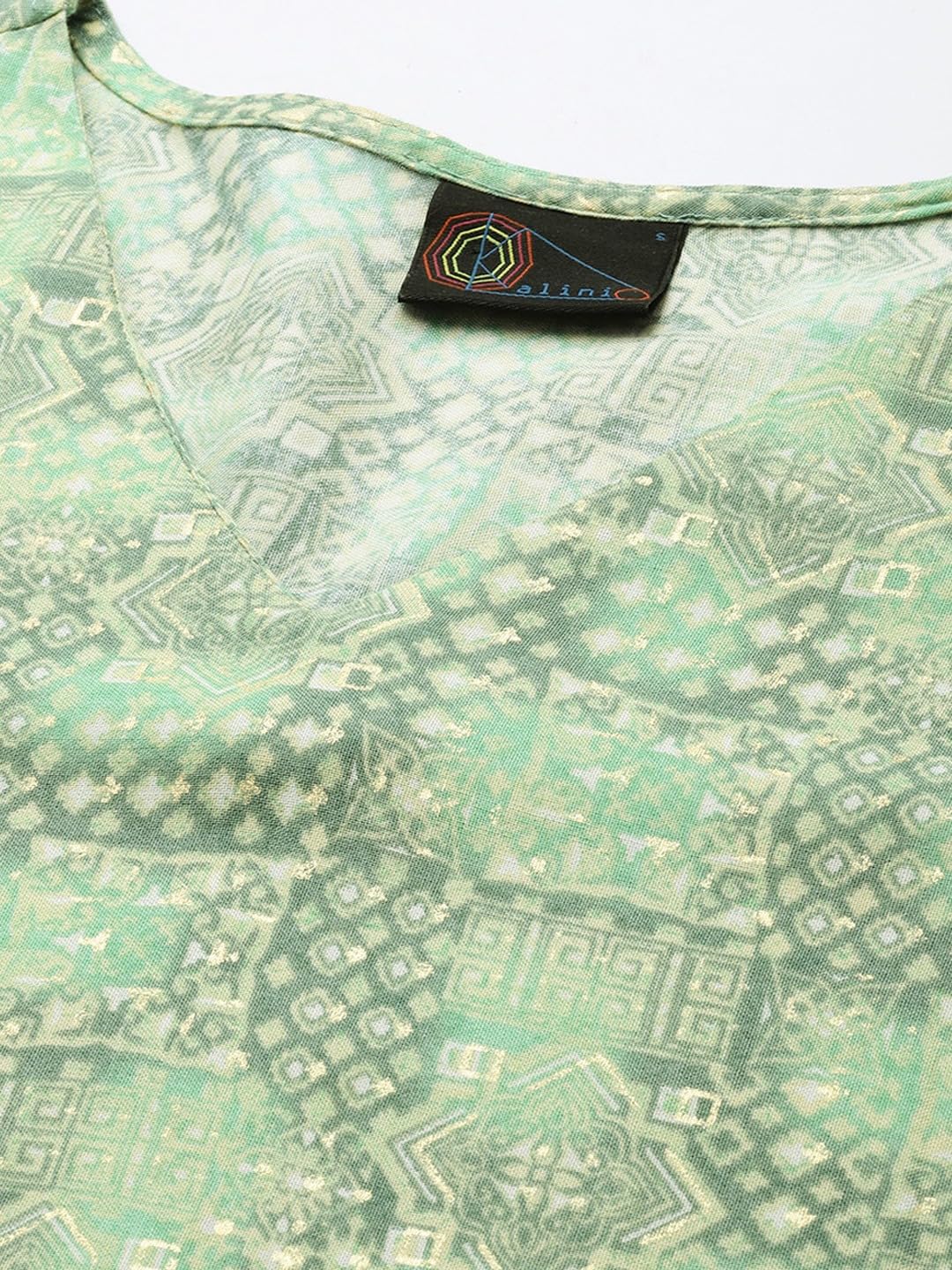 Shaily Cotton Blend Paisley V Neck Kurti for Women