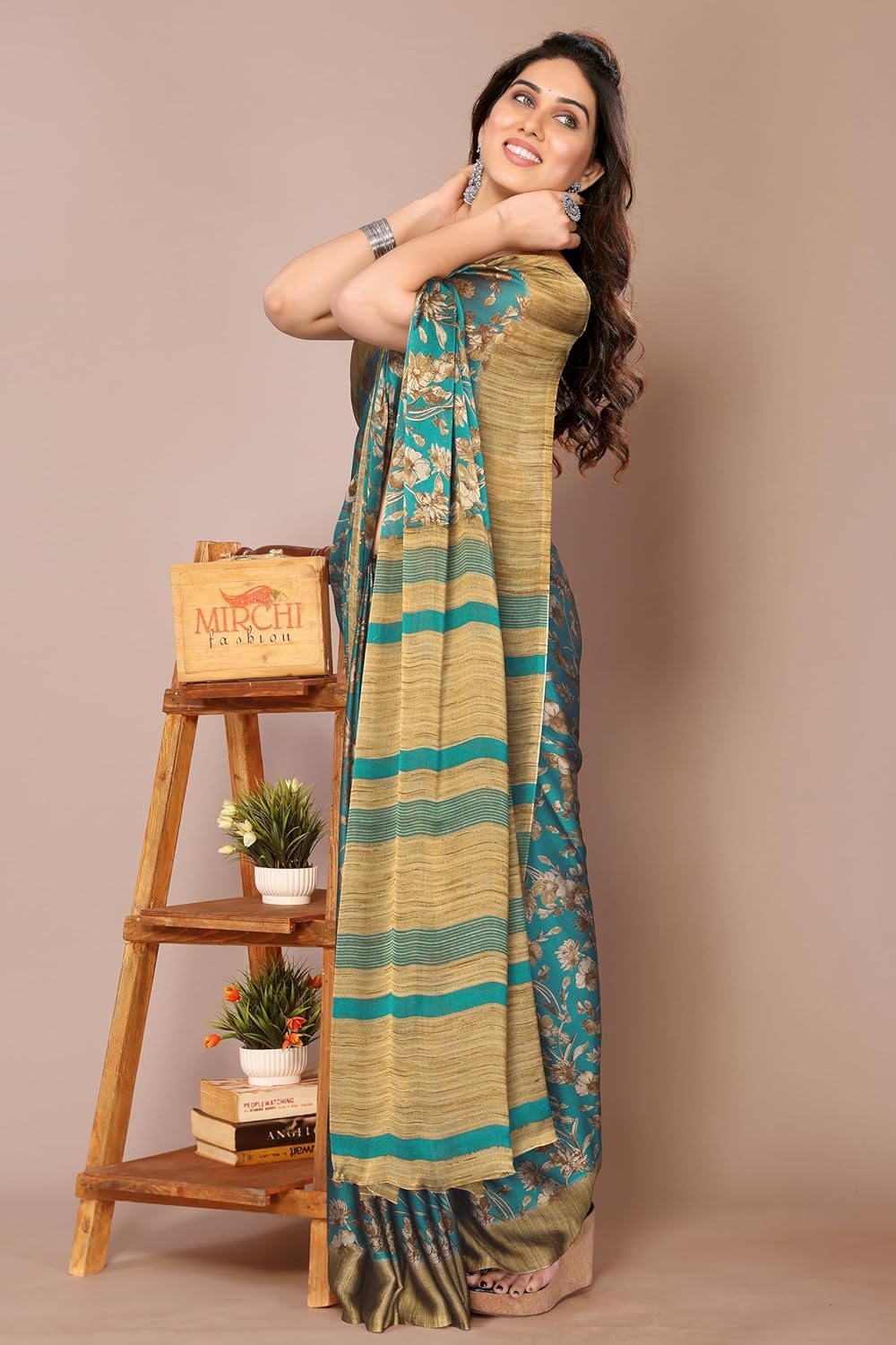 Women's Printed Saree with Blouse Piece