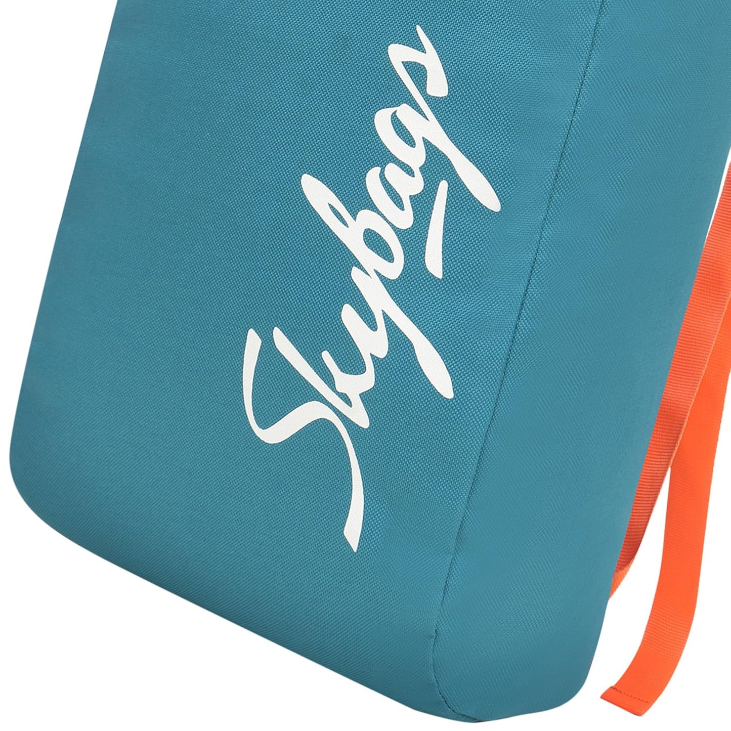 Skybags Casual Daypack 15L With Spacious - alphahostel.in
