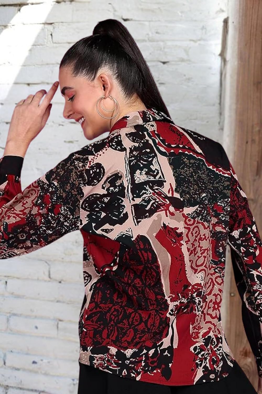POPWINGS Printed Full-Sleeves Regular-Fit Polyester