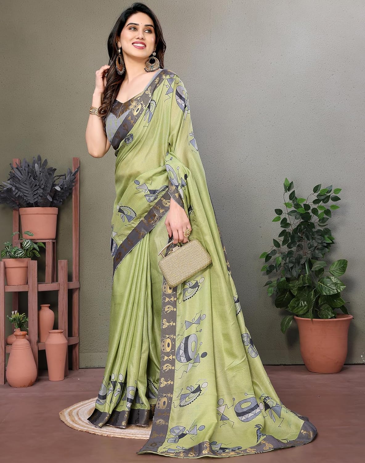 Yashika Women's Printed Kalamkari Art Silk Saree