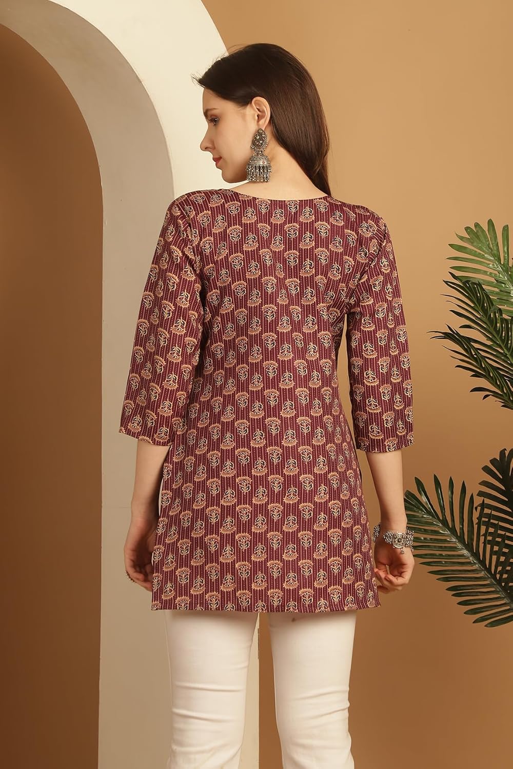 Rajnandini Women's Cotton Straight Fit Tunic Foil Printed