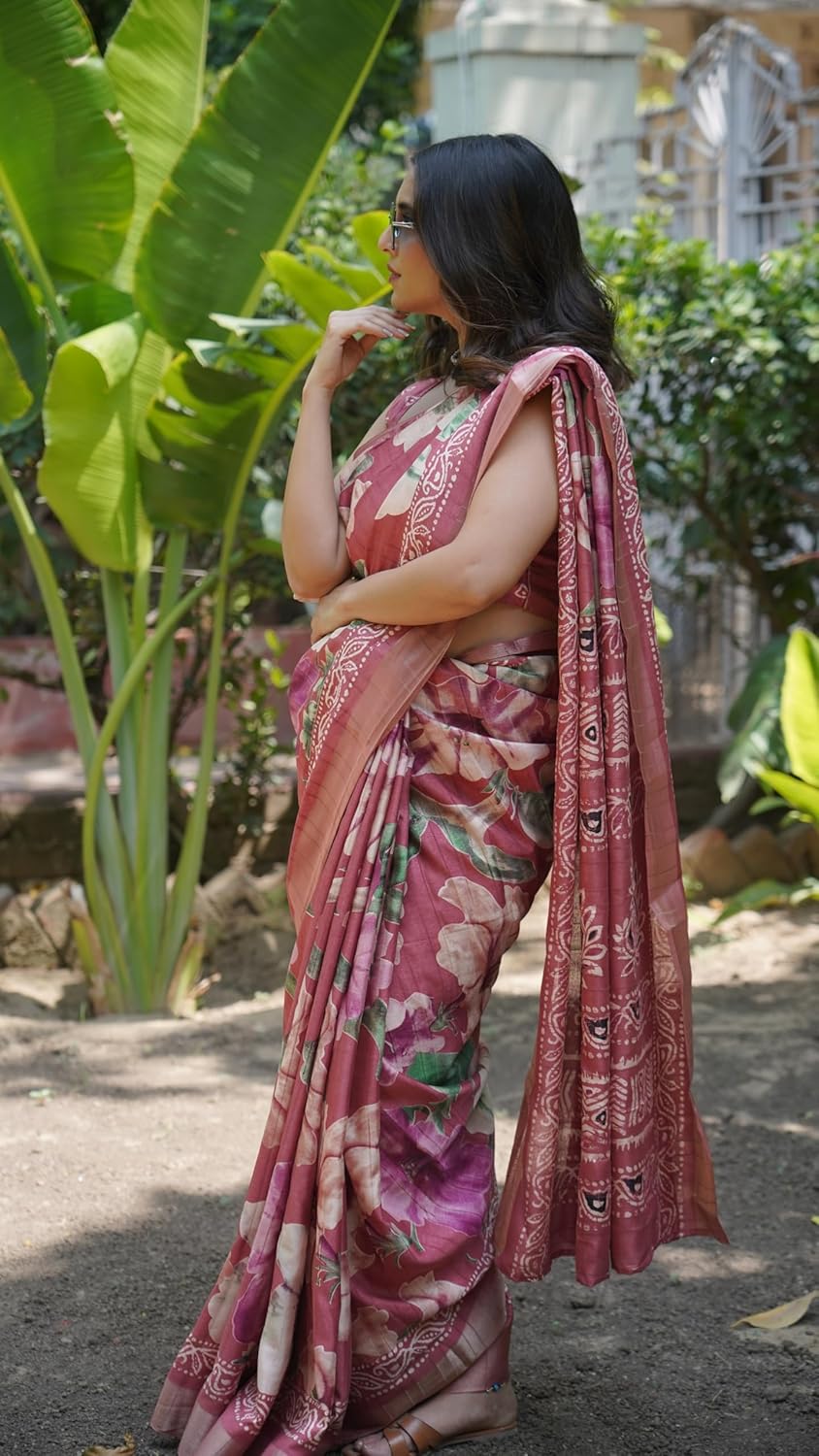 Women's Silk Blend Floral Printed Saree with Blouse Piece
