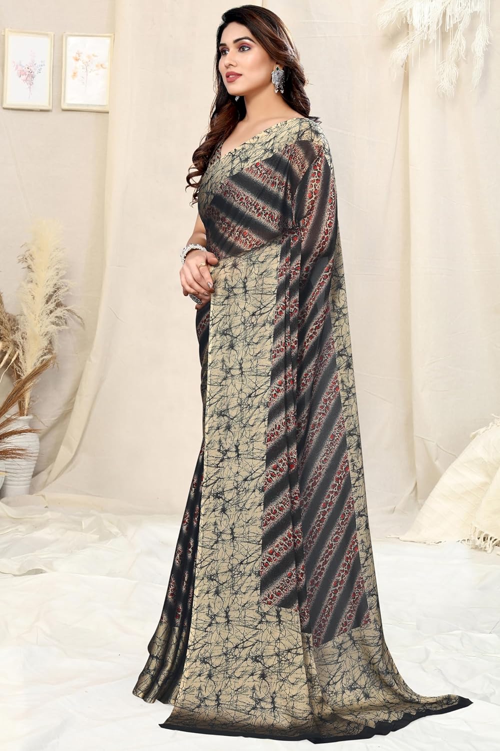 MIRCHI FASHION Women's Saree with Blouse Piece