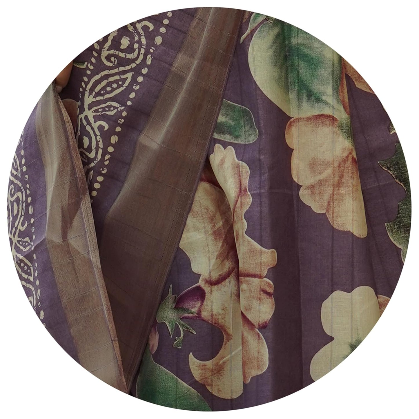 Women's Silk Blend Floral Printed Saree with Blouse Piece