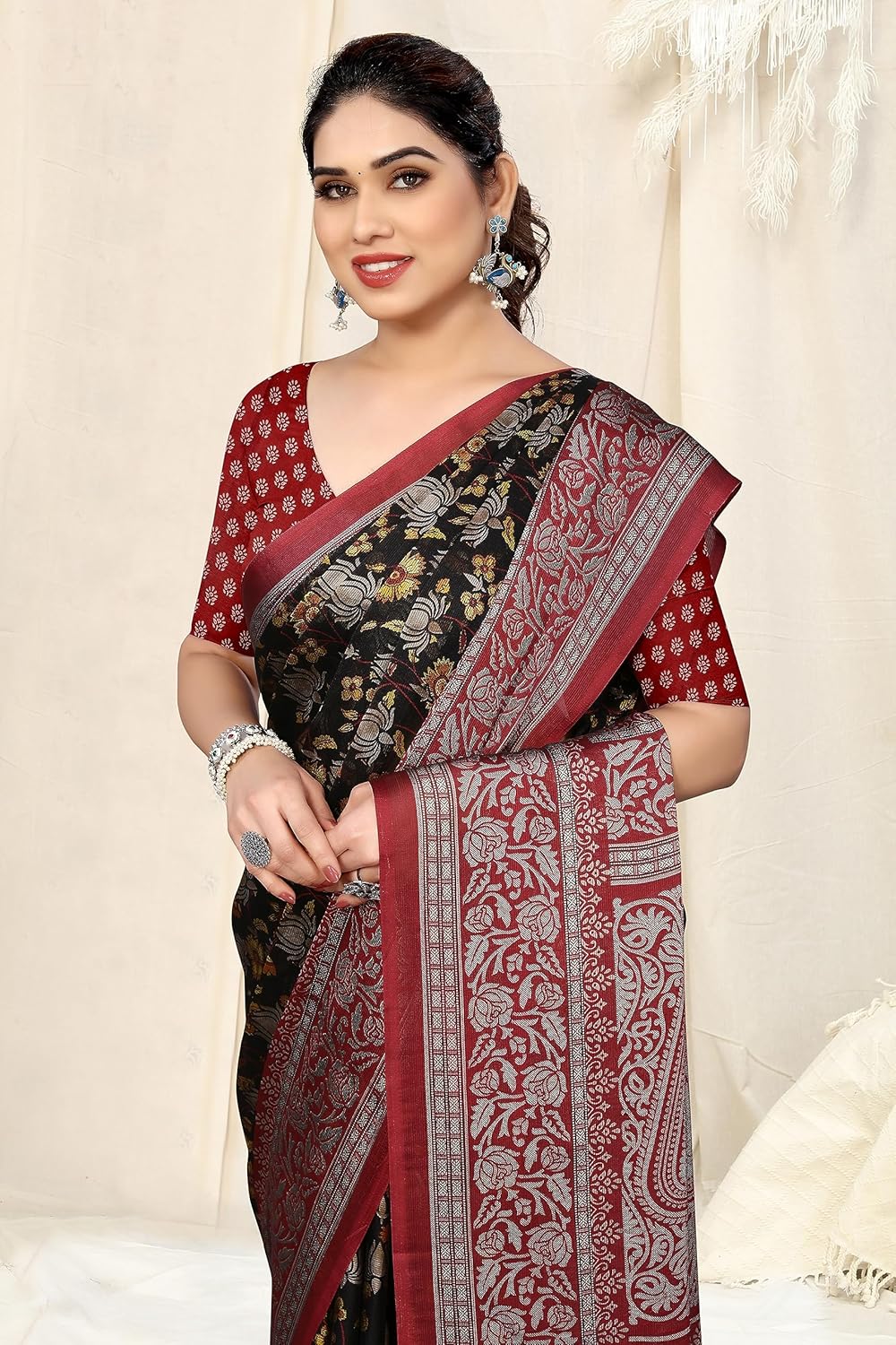 Women's Printed Saree with Blouse Piece