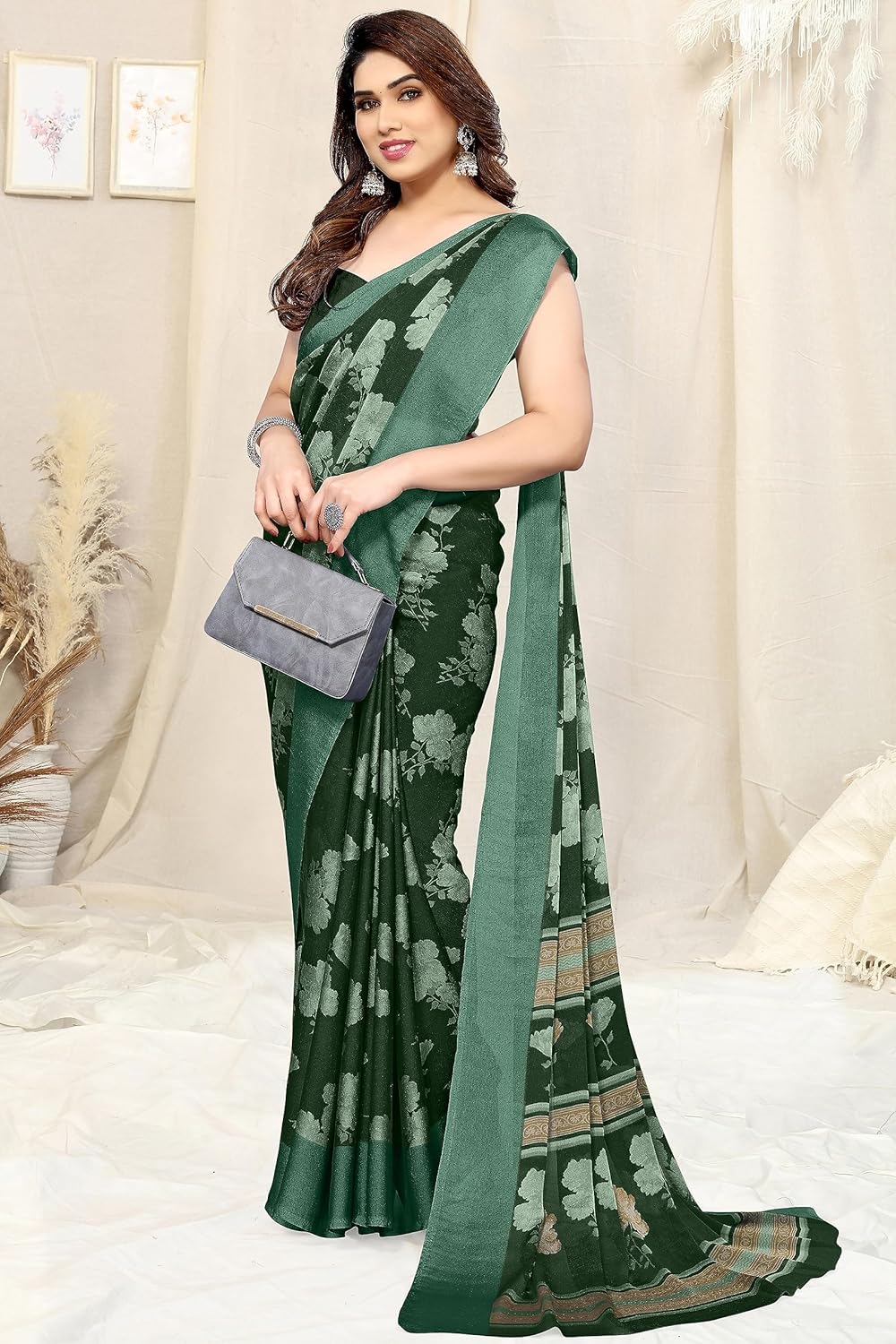 Floral Printed Saree with Blouse Piece