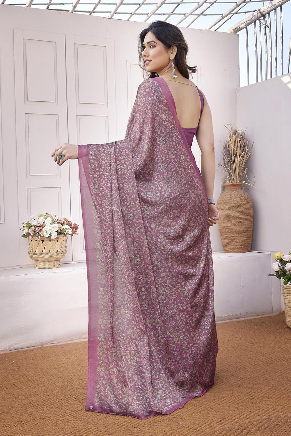 Women's Chiffon Floral Printed Saree with Blouse Piece