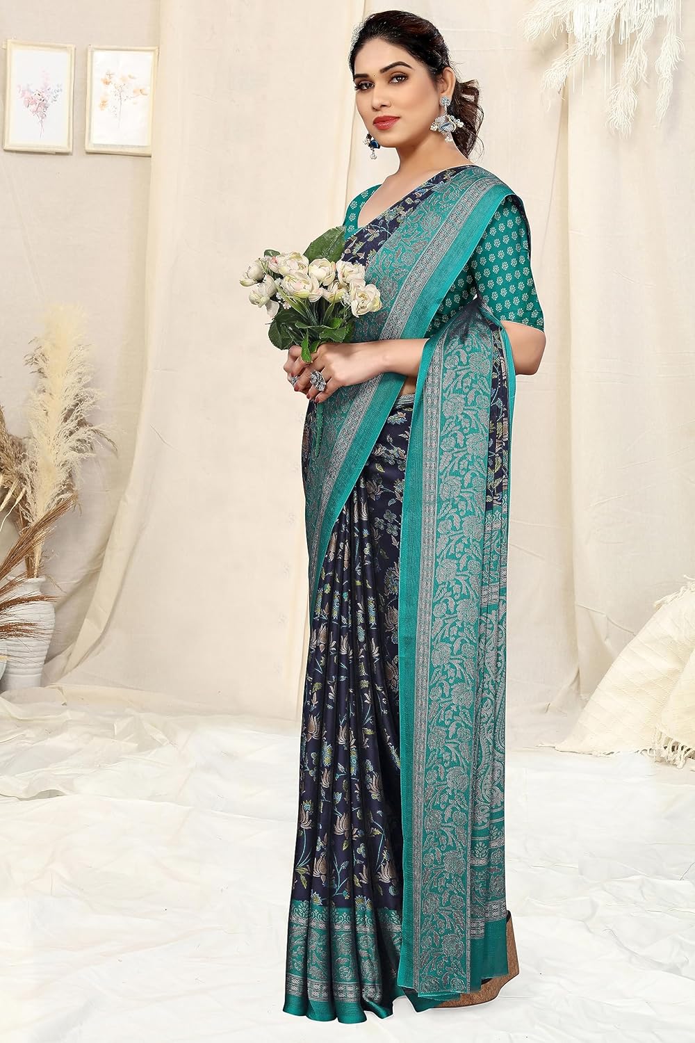 Women's Printed Saree with Blouse Piece