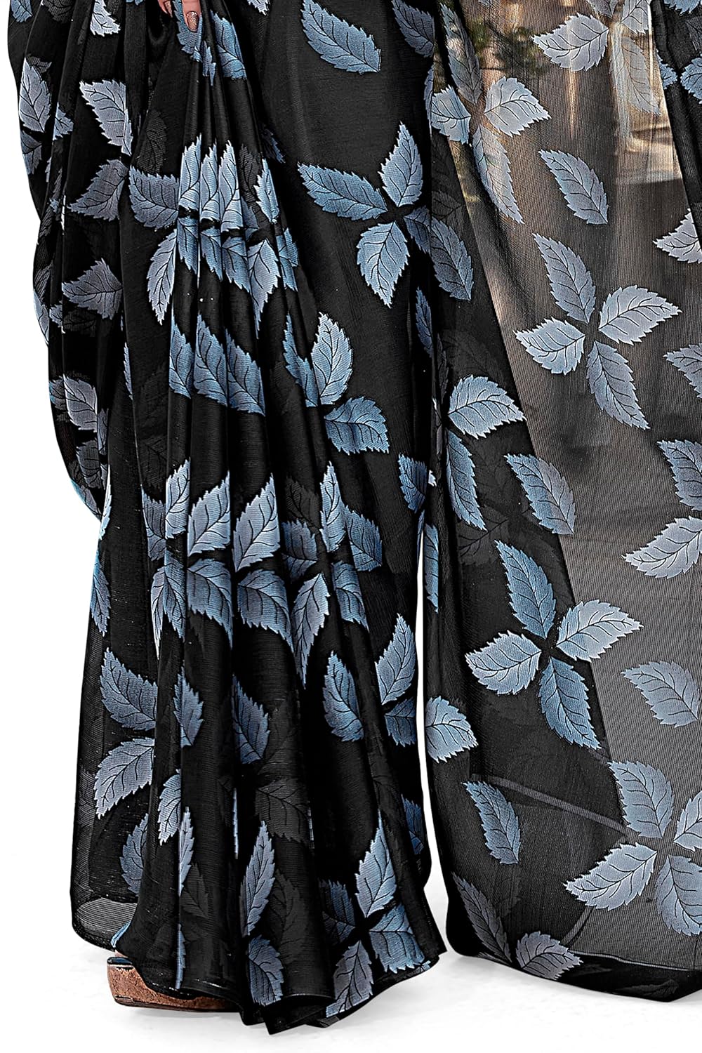 FASHION Floral Printed Saree with Blouse Piece