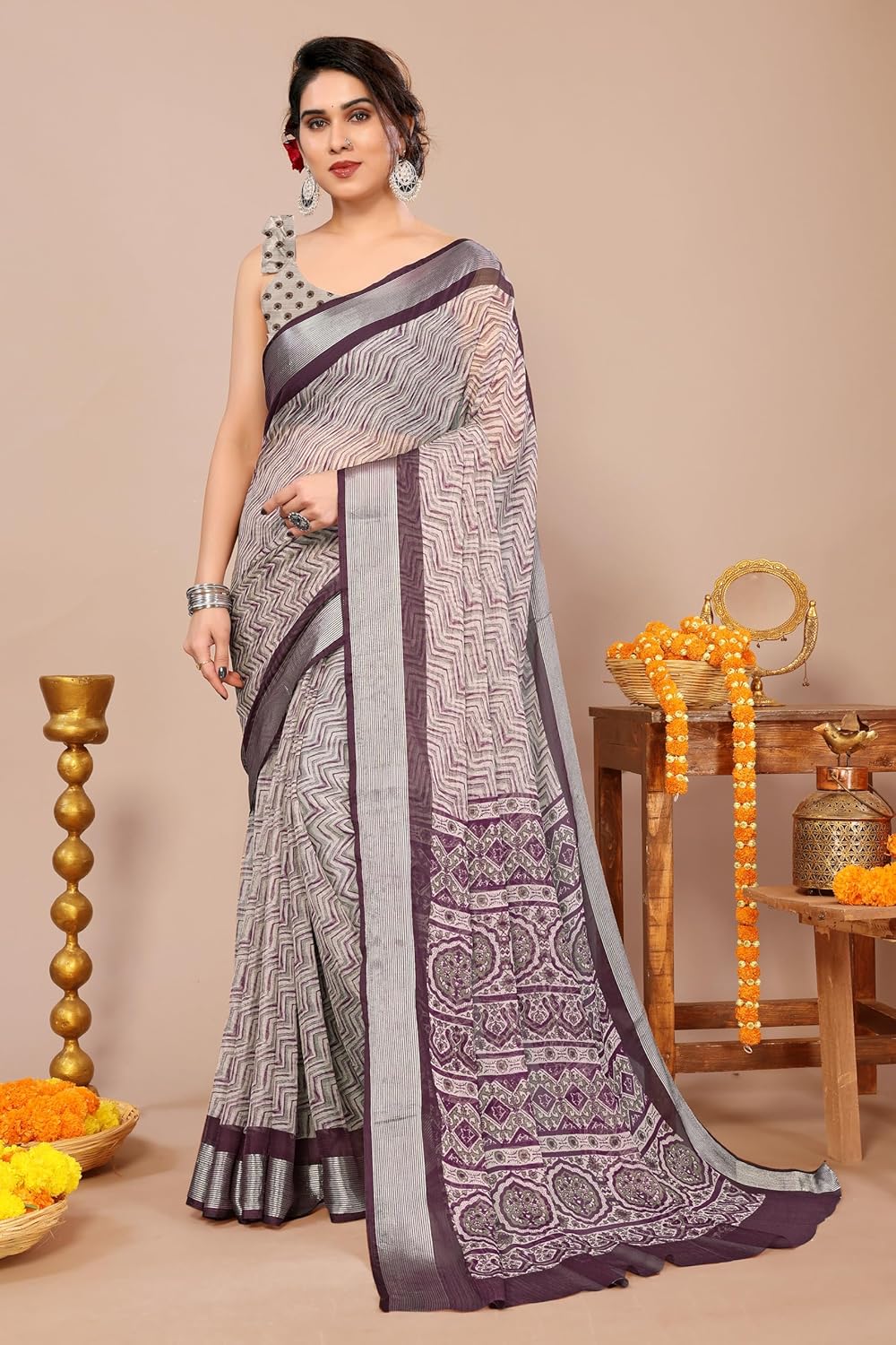 MIRCHI FASHION Women's Saree with Blouse Piece