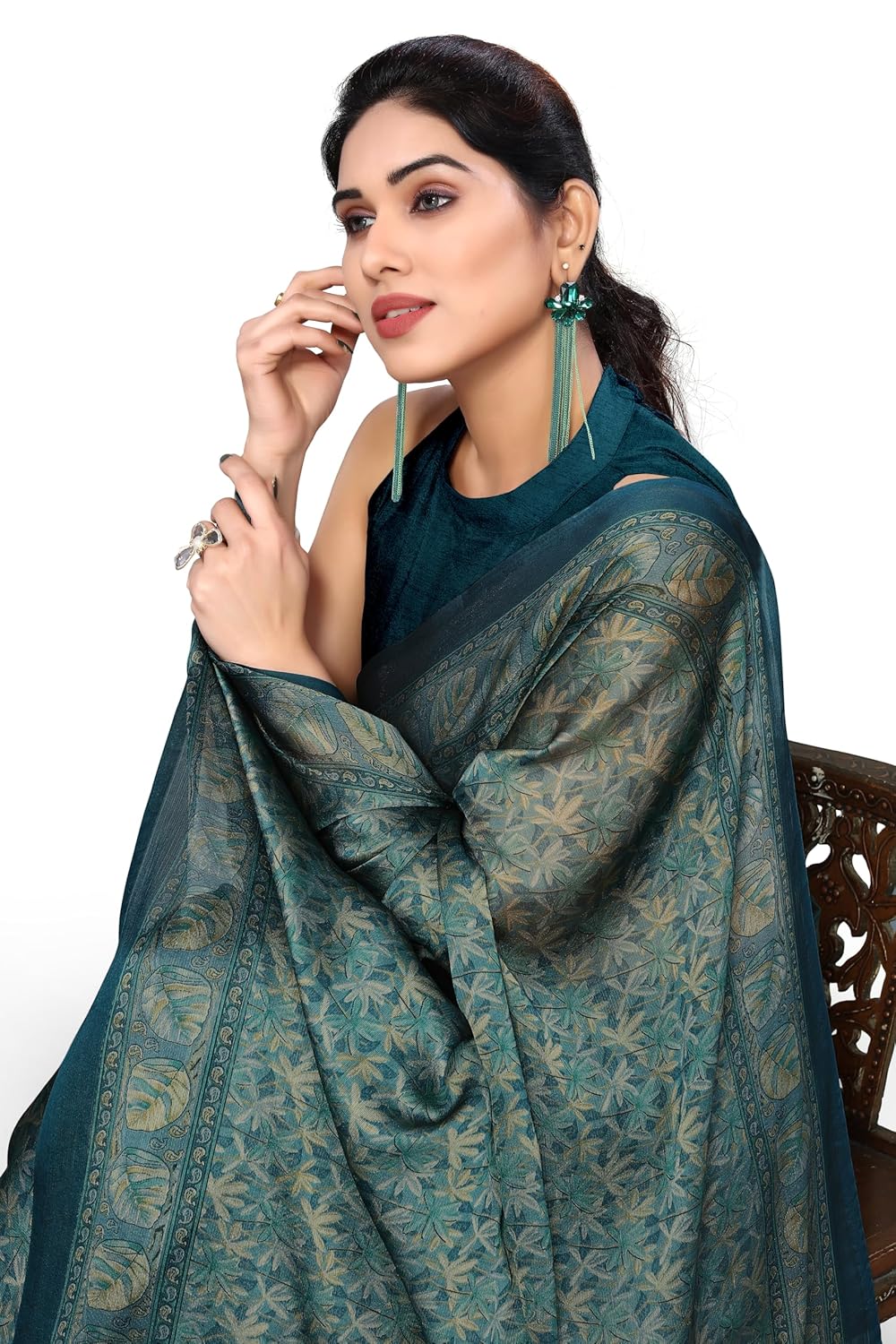 Women's Chiffon Floral Printed Saree with Blouse Piece