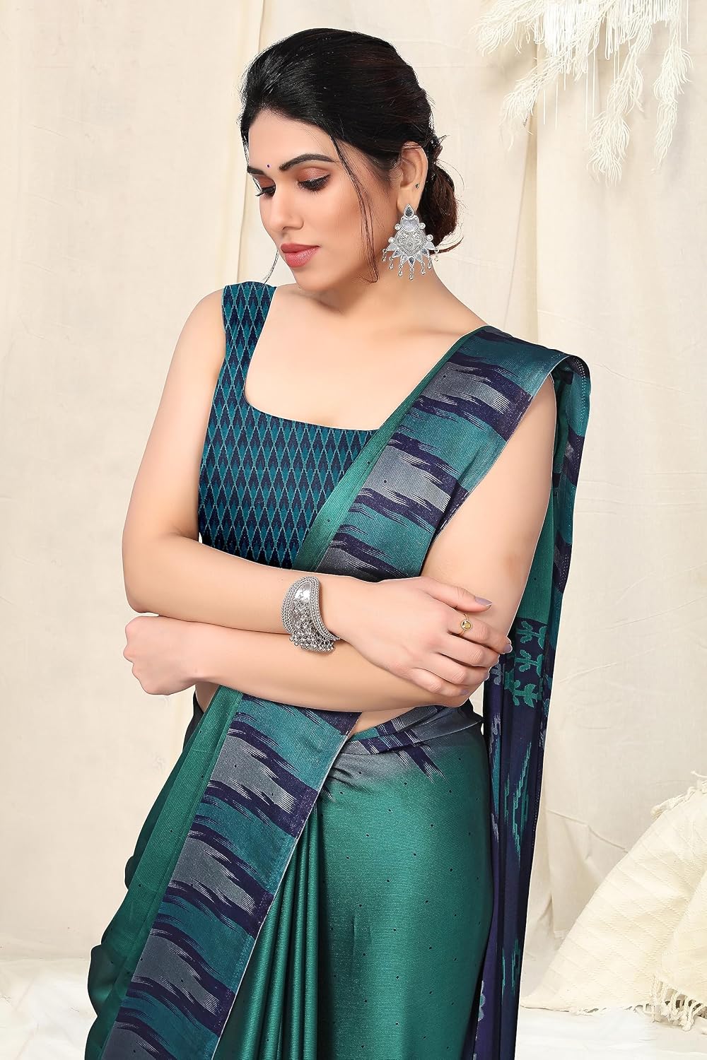 Printed Women's Saree with Blouse Piece