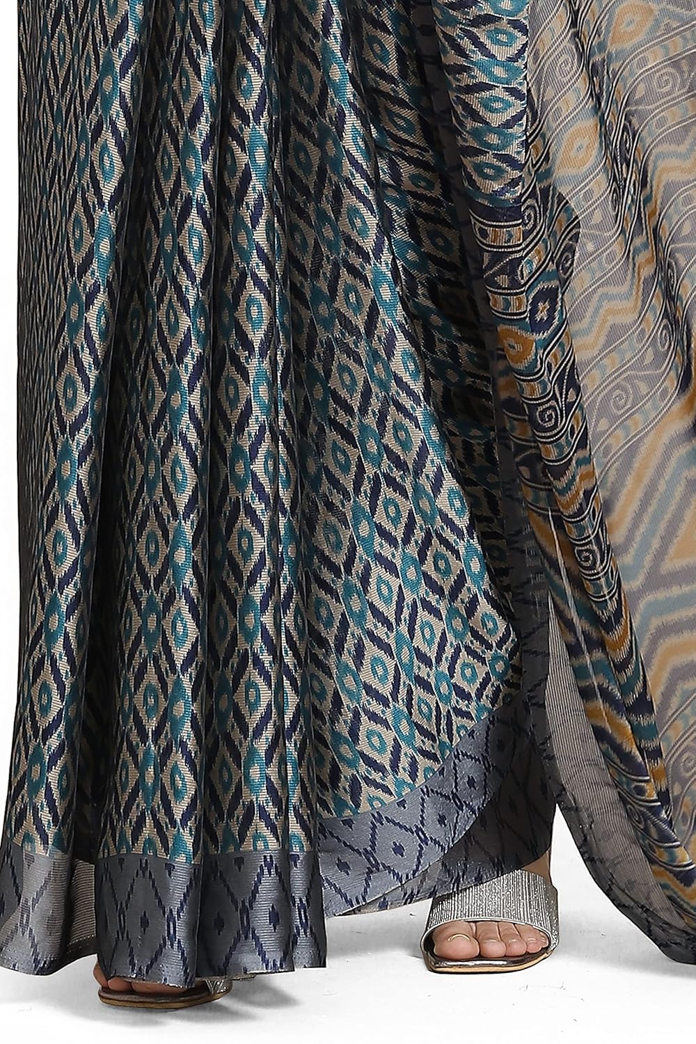 Women's Stylish Chiffon Print Saree with Blouse Piece