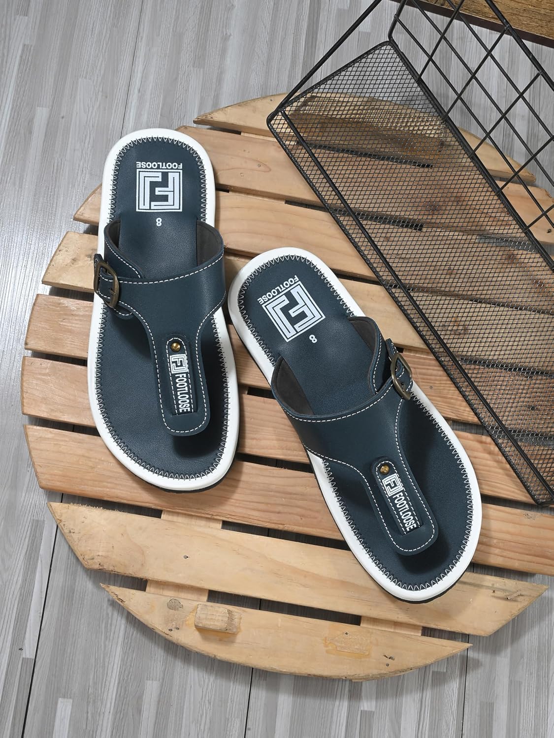 Synthetic Comfortable Men's Flip Flop - alphahostel.in