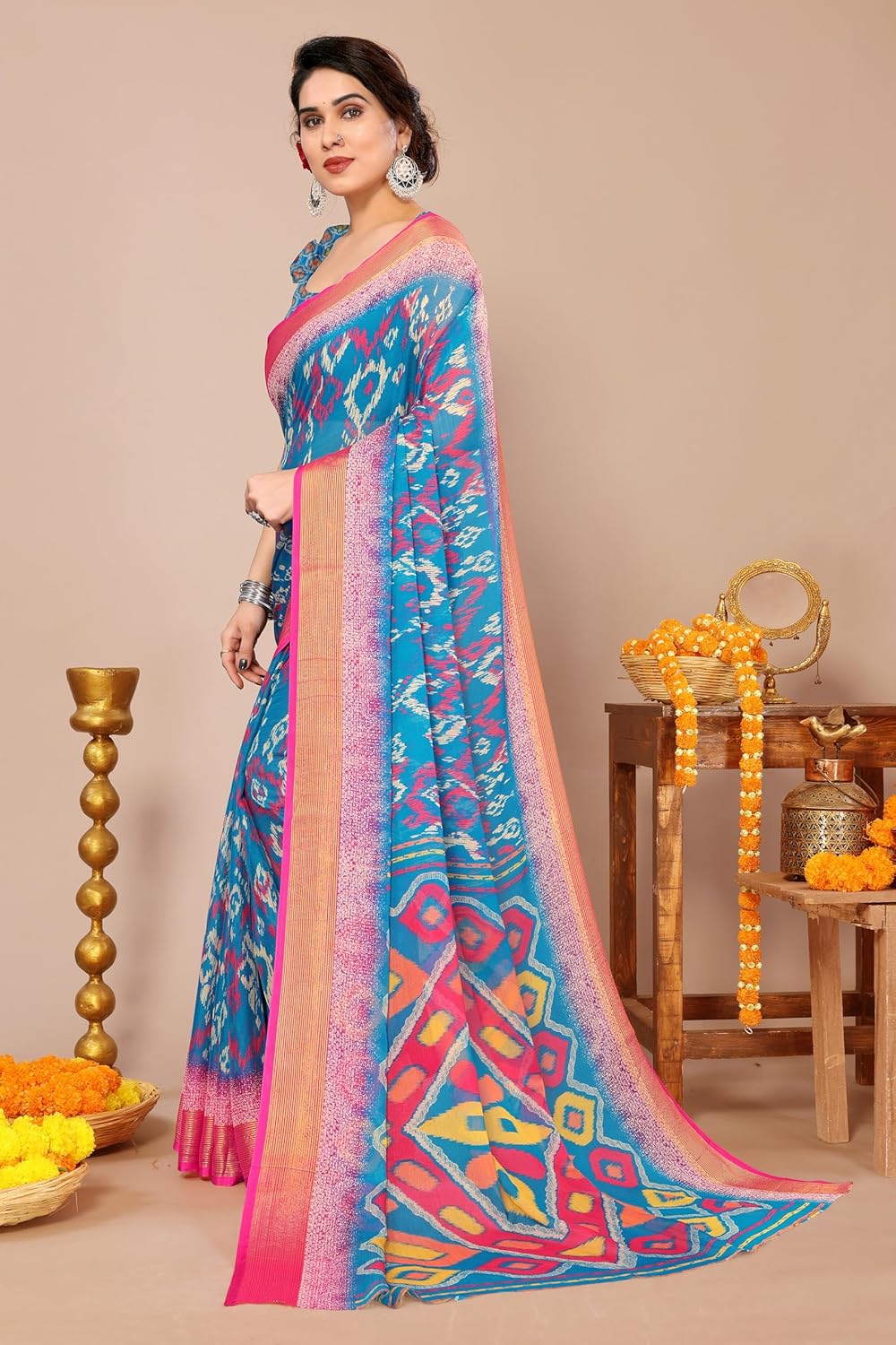 MIRCHI FASHION Women's Saree with Blouse Piece